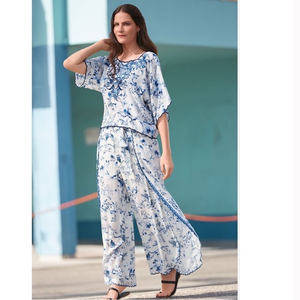 Johnny Was Blue and White Floral Pants & Top Set